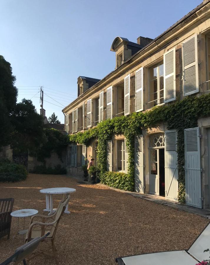 Chambres D'Hotes Le Clos De Bonneval Saint-Jean-de-Thouars Екстериор снимка